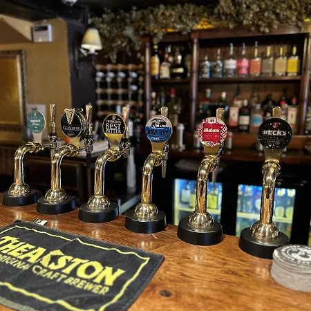 The George Inn 4*