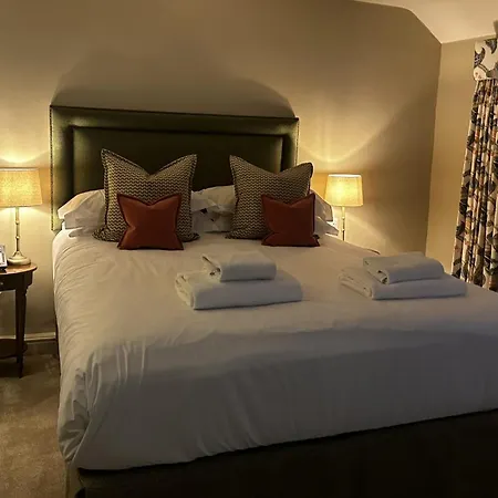 The George بيت ريفي 4*