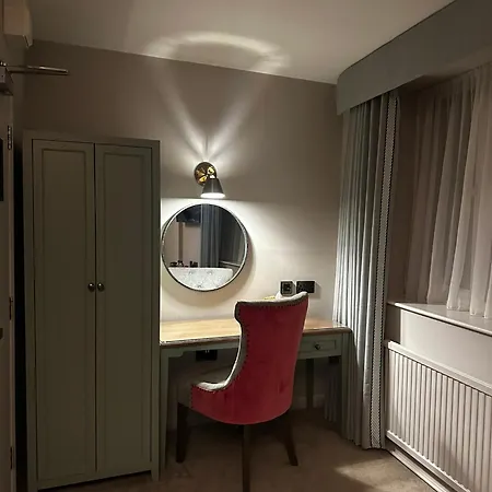 The George 4* إيسينغولد