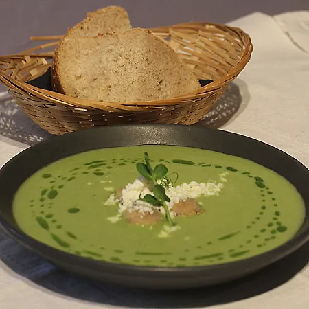 The George بيت ريفي إيسينغولد
